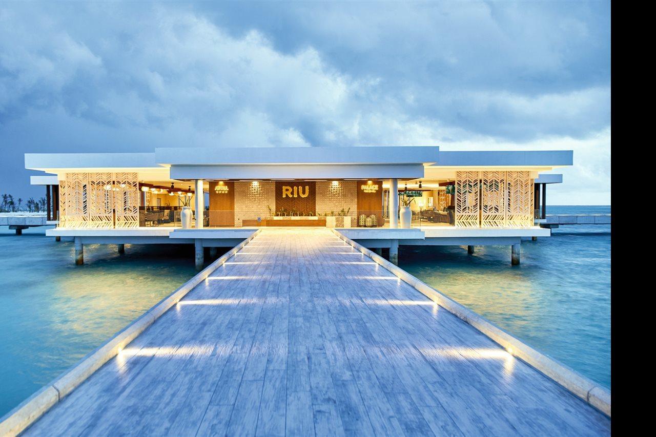 Riu Atoll Hotel Kudahuvadhoo Exterior photo