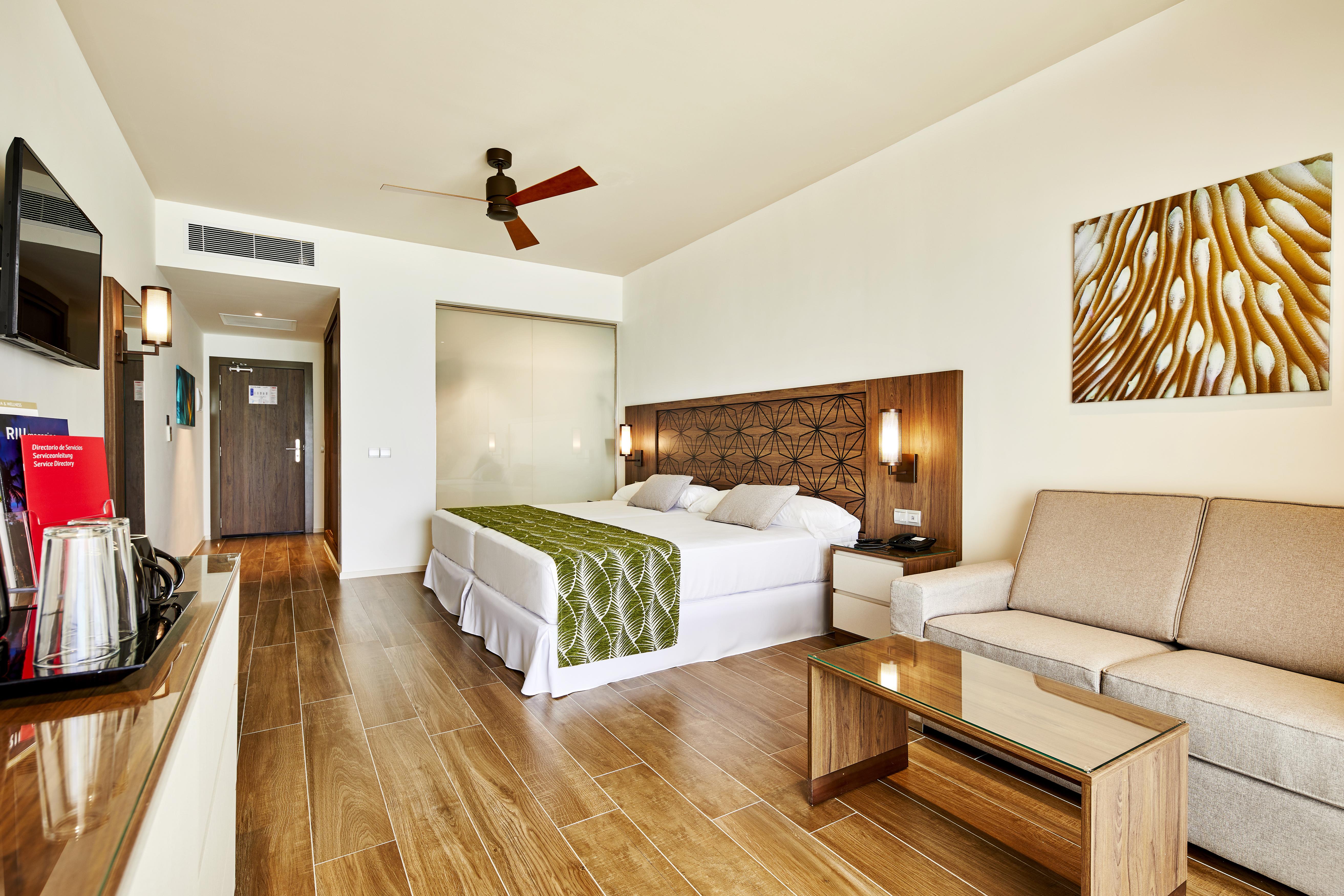 Riu Atoll Hotel Kudahuvadhoo Exterior photo